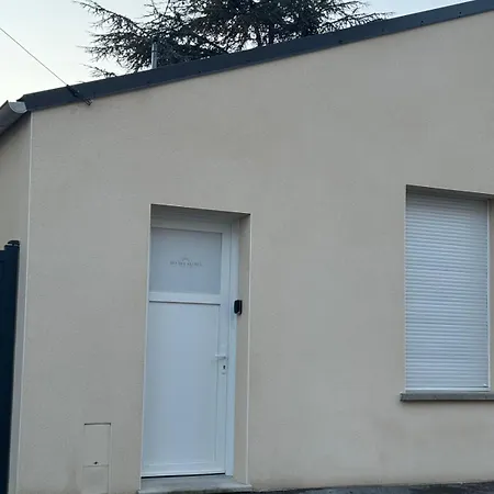Apartment Des Sacres - Avec Jacuzzi Privatif Reims