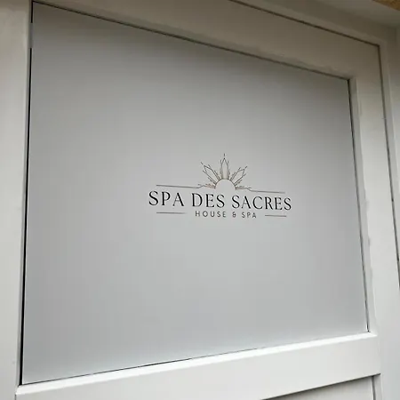 Des Sacres - Avec Jacuzzi Privatif Apartment Reims